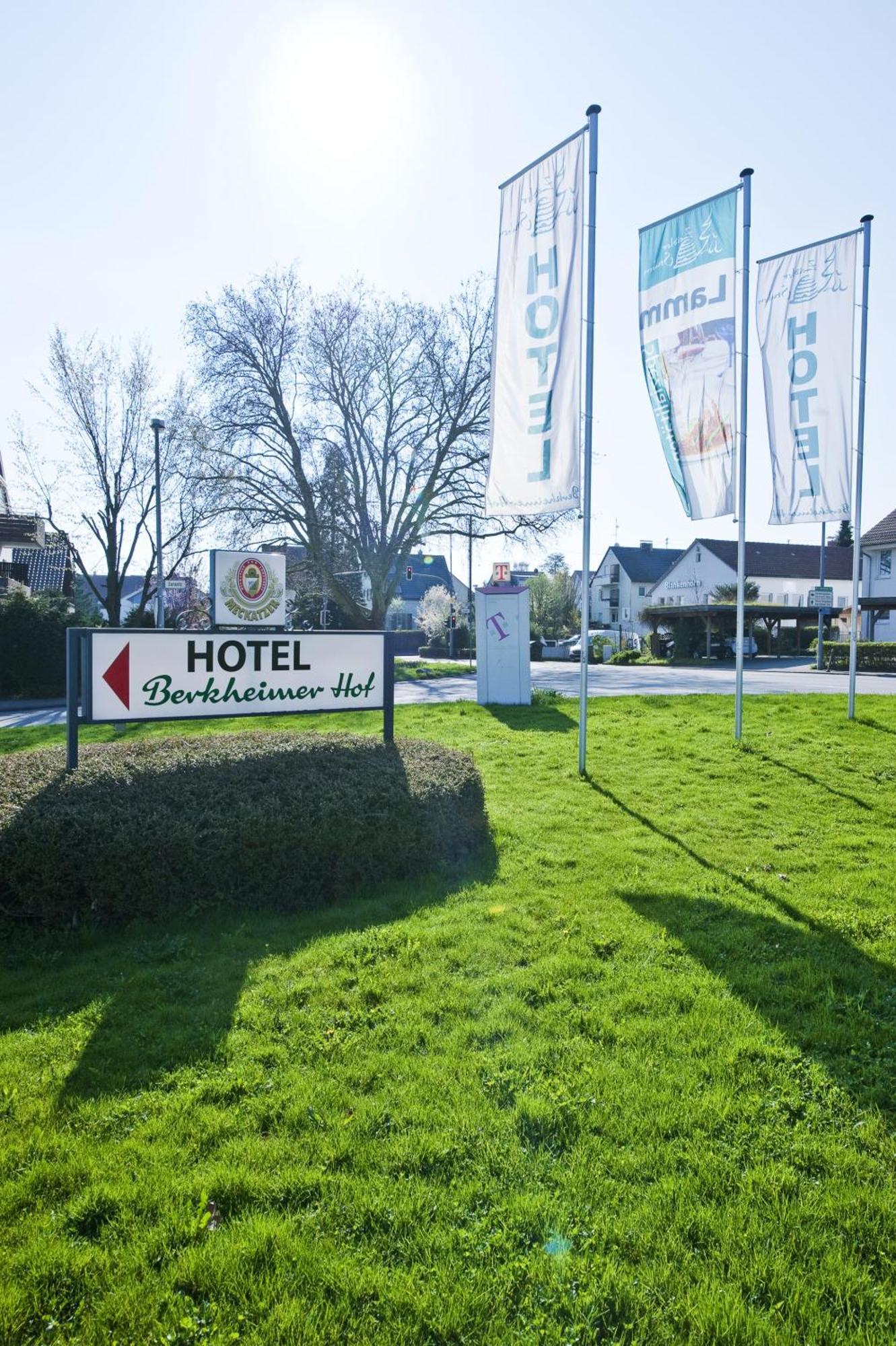 Hotel Berkheimer Hof Esslingen am Neckar Екстериор снимка