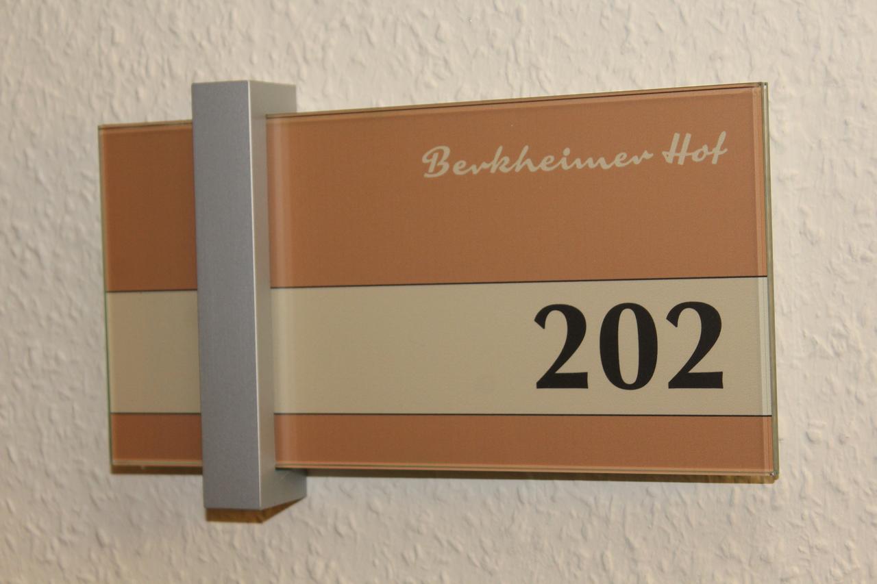 Hotel Berkheimer Hof Esslingen am Neckar Екстериор снимка